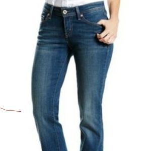 Levi jeans Curvy 529 Boot Cut figure enhancers